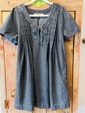 Three Bird Nest Washed Black Denim Pintuck Tie-Front Dress large